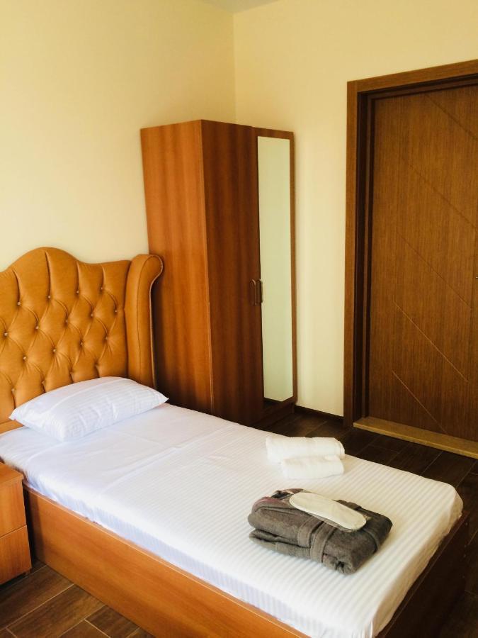 Hotel Maria บาทูมิ ภายนอก รูปภาพ