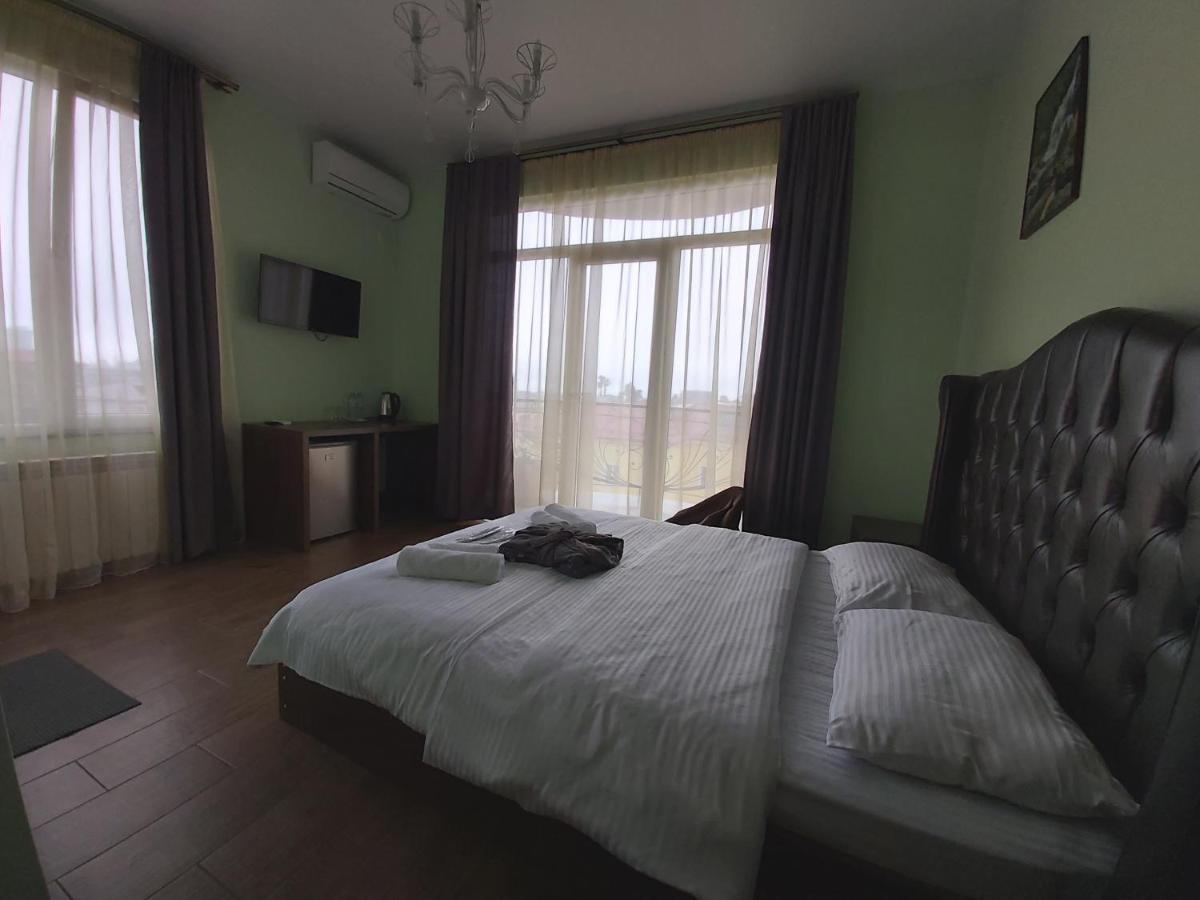 Hotel Maria บาทูมิ ภายนอก รูปภาพ