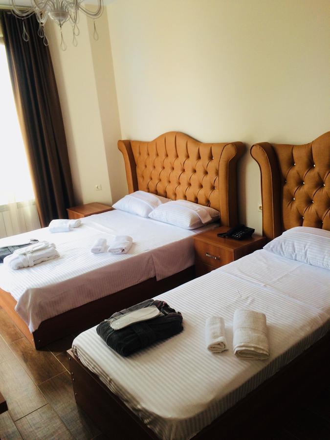 Hotel Maria บาทูมิ ภายนอก รูปภาพ