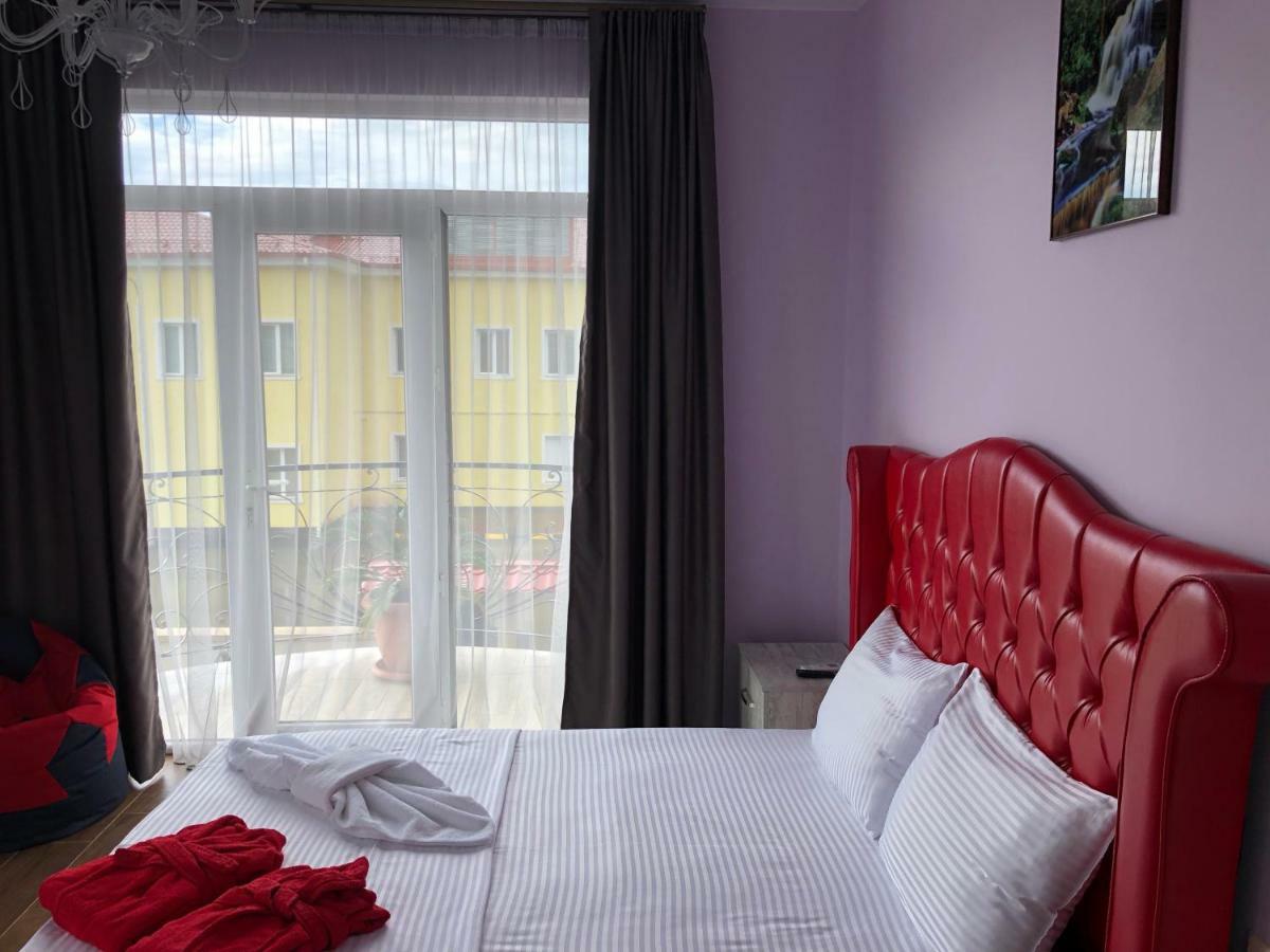 Hotel Maria บาทูมิ ภายนอก รูปภาพ